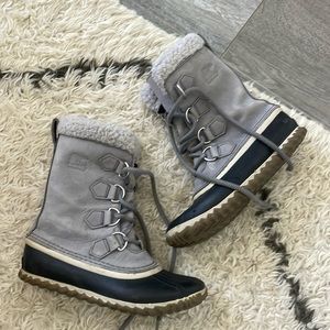 Sorrel snow boot size 6